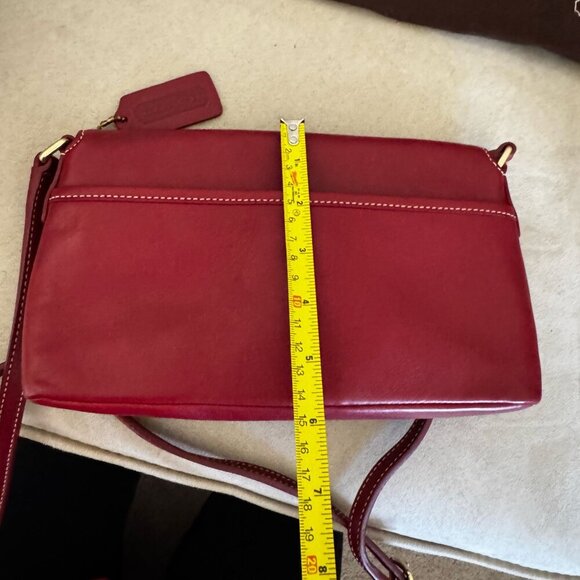 Coach Shoulder  leather Bag, Red, Model No. G33-9599 with dust bag - Picture 7 of 13